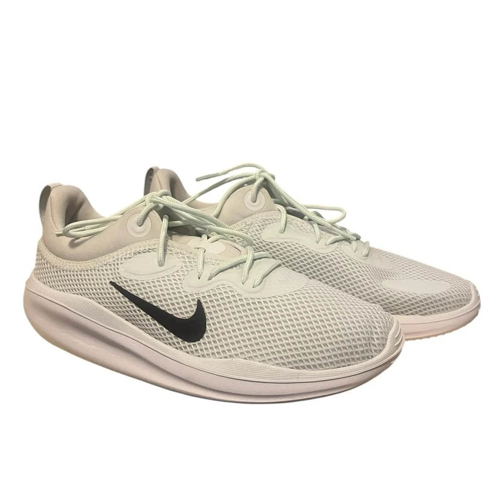 NWOT Nike Women’s Acmi Ghost Aqua running shoes